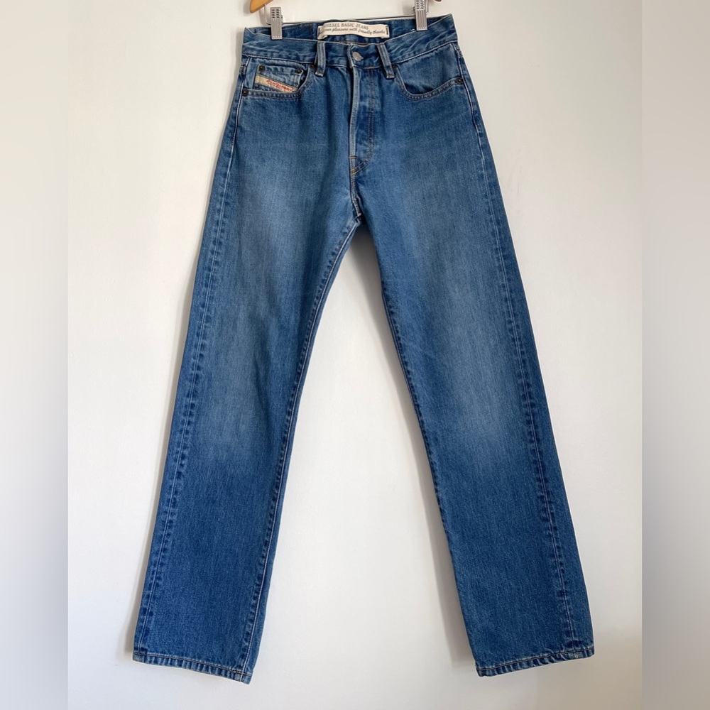Size 29 Diesel Fellow Straight-Leg Jeans